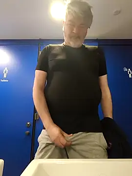 eruzam59000 online show from March 7, 2026, 11:21 pm