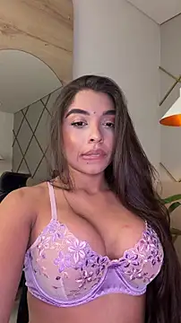 AnnyVega   online show from May 12, 2026, 8:48 pm