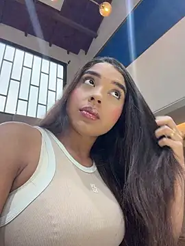 Snapshot of AnnyVega__ chatting on July 1, 2026, 9:15 pm AnnyVega online show from July 1, 2026, 9:15 pm