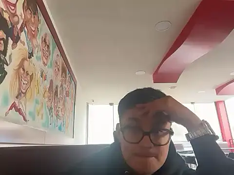 Snapshot of enzo_13 chatting on February 24, 2026, 6:31 pm enzo 13 online show from February 24, 2026, 6:31 pm