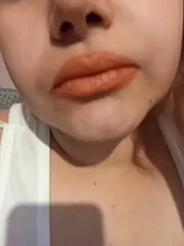 Snapshot of komsukiziniz chatting on February 21, 2026, 7:16 pm komsukiziniz online show from February 21, 2026, 7:16 pm