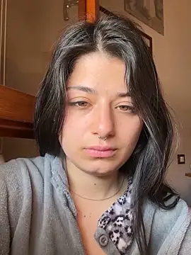 maryzoe05 online show from April 3, 2026, 10:22 am