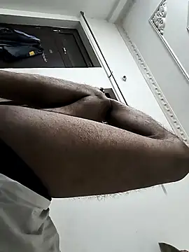 Snapshot of womencock chatting on March 3, 2026, 11:45 pm womencock online show from March 3, 2026, 11:45 pm