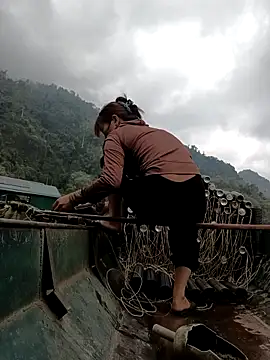 hd love69 online show from March 25, 2026, 2:44 am