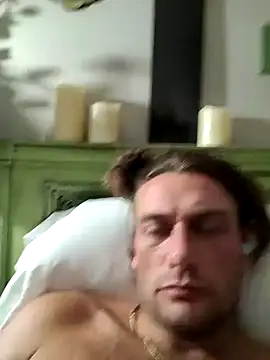 Snapshot of pleasser1985 chatting on March 4, 2026, 10:34 am pleasser1985 online show from March 4, 2026, 10:34 am