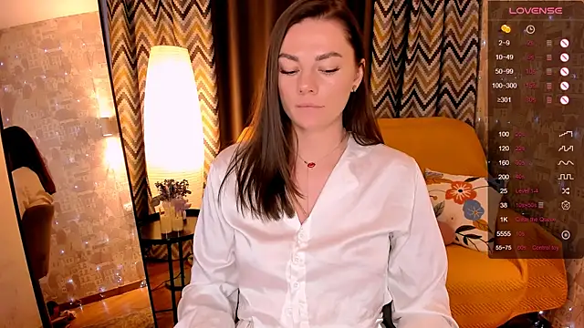 ParisJackson online show from May 17, 2026, 8:14 am