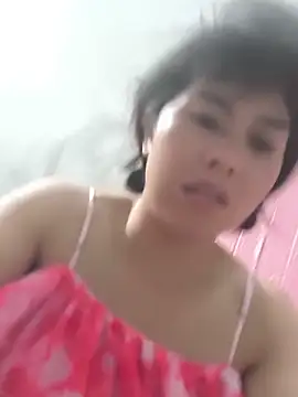 Snapshot of juicy-milu chatting on July 1, 2026, 1:44 pm juicy-milu online show from July 1, 2026, 1:44 pm