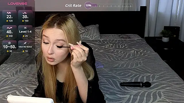 Marta Joy online show from March 13, 2026, 3:22 am