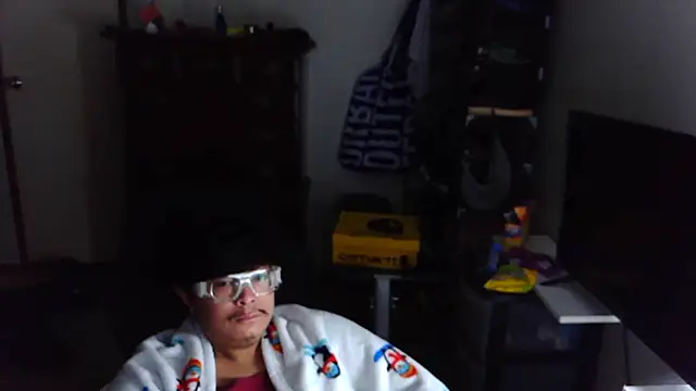 longlongsong online show from March 2, 2026, 11:06 am