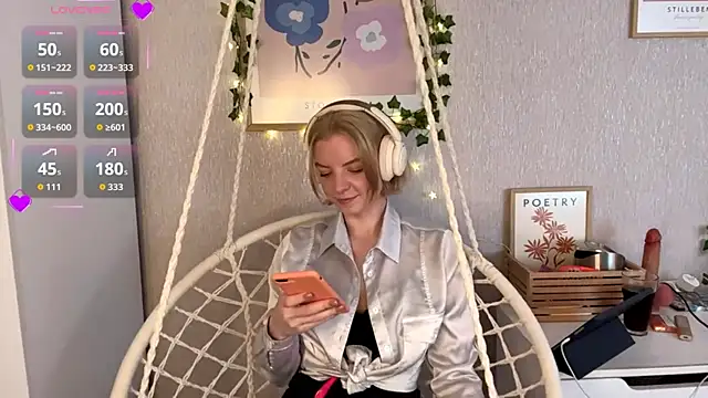 Snapshot of Marry_Sornatiko chatting on May 17, 2026, 3:12 pm Marry Sornatiko online show from May 17, 2026, 3:12 pm