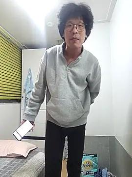 zzangzoaa online show from February 22, 2026, 5:14 pm