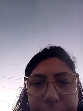 Snapshot of -BOBE1 chatting on March 3, 2026, 11:12 pm -BOBE1 online show from March 3, 2026, 11:12 pm