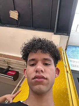 Stickmendez online show from February 27, 2026, 8:41 pm