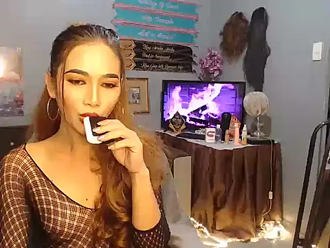 Snapshot of Demonsfuck chatting on May 18, 2026, 7:51 pm Demonsfuck online show from May 18, 2026, 7:51 pm