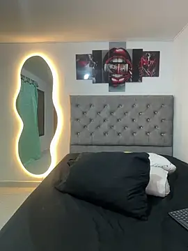 Pamela23x online show from April 13, 2026, 1:37 pm