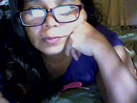 Flowerblossom123 online show from April 4, 2026, 2:12 pm