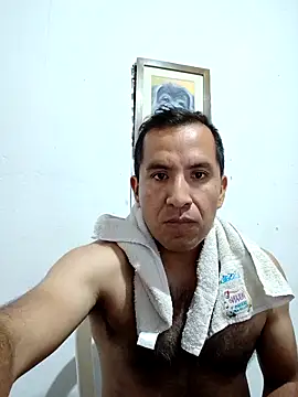 Snapshot of DIEGOLUIS2026 chatting on February 23, 2026, 4:58 am DIEGOLUIS2026 online show from February 23, 2026, 4:58 am
