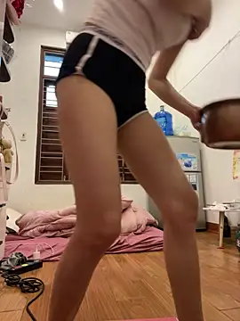 Miumieu2 online show from March 15, 2026, 2:29 am