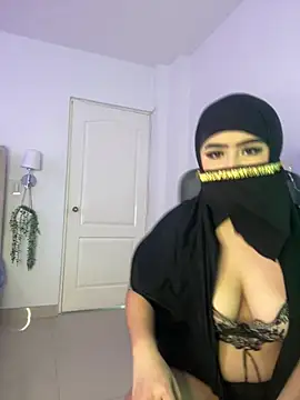 Snapshot of Yasmin_cute chatting on June 30, 2026, 1:11 pm Yasmin cute online show from June 30, 2026, 1:11 pm