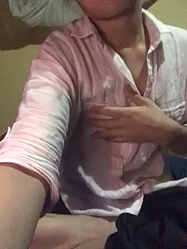 Snapshot of koykoy1155 chatting on March 3, 2026, 1:18 pm koykoy1155 online show from March 3, 2026, 1:18 pm