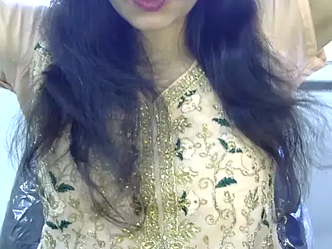 Neha Sharma2 online show from May 24, 2026, 11:21 am