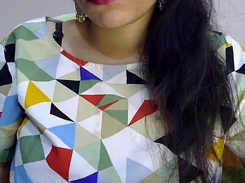 Neha Sharma2 online show from April 22, 2026, 10:55 am