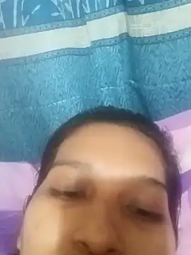 Hoty-chaye4 online show from March 5, 2026, 1:30 pm