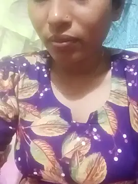 Hoty-chaye4 online show from March 1, 2026, 1:11 pm