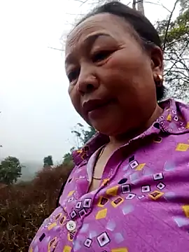 heesuu11 online show from March 5, 2026, 1:13 am