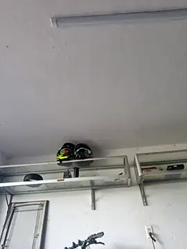 Snapshot of boyp3netrat0r chatting on May 1, 2026, 12:43 pm boyp3netrat0r online show from May 1, 2026, 12:43 pm