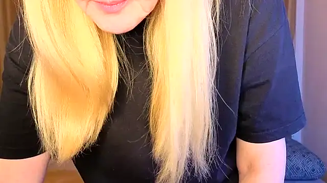 Snapshot of Bella_soulmate chatting on June 21, 2026, 5:24 am Bella soulmate online show from June 21, 2026, 5:24 am