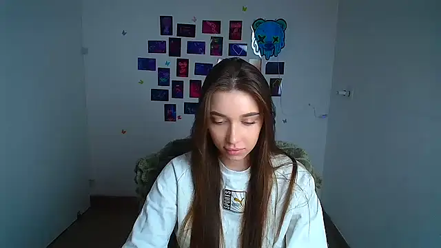 Snapshot of NikaMystic chatting on April 23, 2026, 11:27 am NikaMystic online show from April 23, 2026, 11:27 am