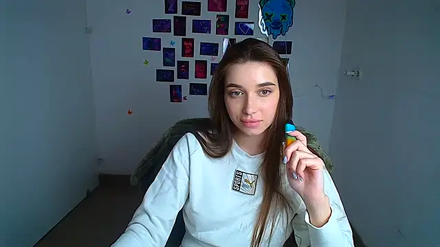 Snapshot of NikaMystic chatting on April 23, 2026, 12:29 pm NikaMystic online show from April 23, 2026, 12:29 pm