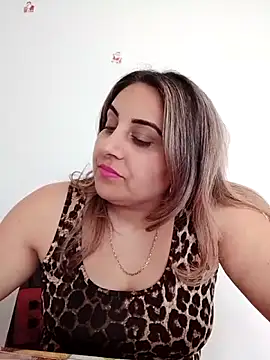 Snapshot of I_amXenox chatting on March 3, 2026, 11:50 am I amXenox online show from March 3, 2026, 11:50 am