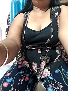 Moonae online show from March 24, 2026, 8:58 am