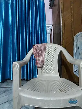 Moonae online show from March 28, 2026, 12:28 pm