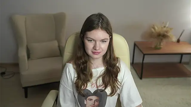 Snapshot of BrennaReul chatting on February 25, 2026, 2:06 pm BrennaReul online show from February 25, 2026, 2:06 pm