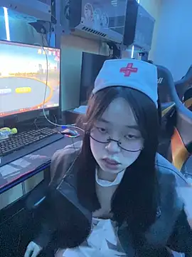 TTbeibei178 online show from February 28, 2026, 1:00 pm