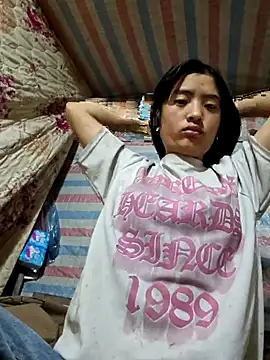 Snapshot of Lala-labu chatting on February 27, 2026, 1:06 am Lala-labu online show from February 27, 2026, 1:06 am