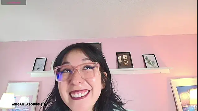 Snapshot of Abigailladyy chatting on May 28, 2026, 11:38 am Abigailladyy online show from May 28, 2026, 11:38 am