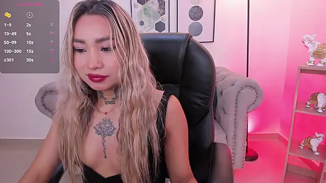 mystic nova  online show from March 17, 2026, 11:35 am