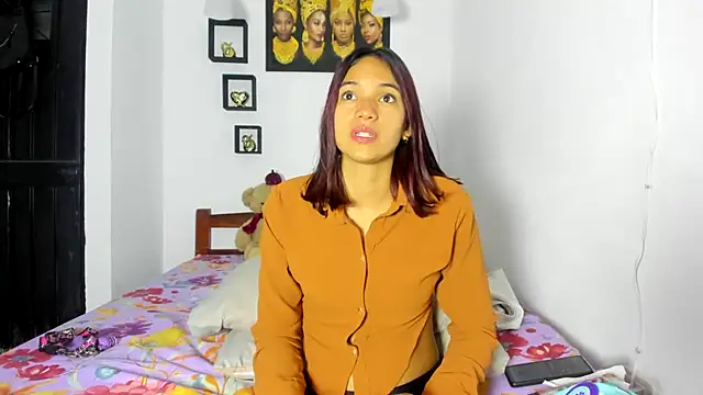 sapphire brown20 online show from March 31, 2026, 1:40 am