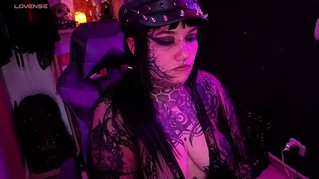 aradia 66 online show from March 21, 2026, 8:19 am