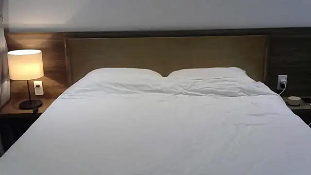 Snapshot of Kleotempt chatting on June 4, 2026, 3:38 pm Kleotempt online show from June 4, 2026, 3:38 pm
