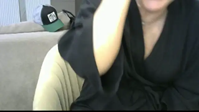 Kleotempt online show from April 8, 2026, 12:28 pm