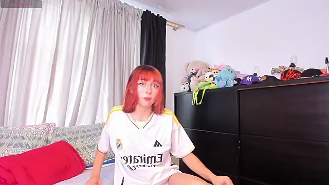 Snapshot of dafnne__hall chatting on March 17, 2026, 3:15 pm dafnne hall online show from March 17, 2026, 3:15 pm