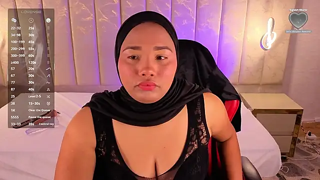 Camila-Rose online show from March 4, 2026, 11:01 pm