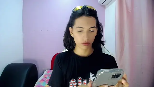 Larry craft online show from March 20, 2026, 8:10 pm