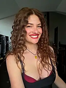 CelineBoyer online show from February 28, 2026, 7:35 pm