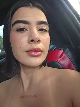 Snapshot of Sweetnahoxxx chatting on February 26, 2026, 9:37 pm Sweetnahoxxx online show from February 26, 2026, 9:37 pm